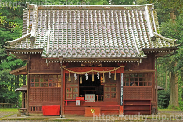 国吉神社神殿